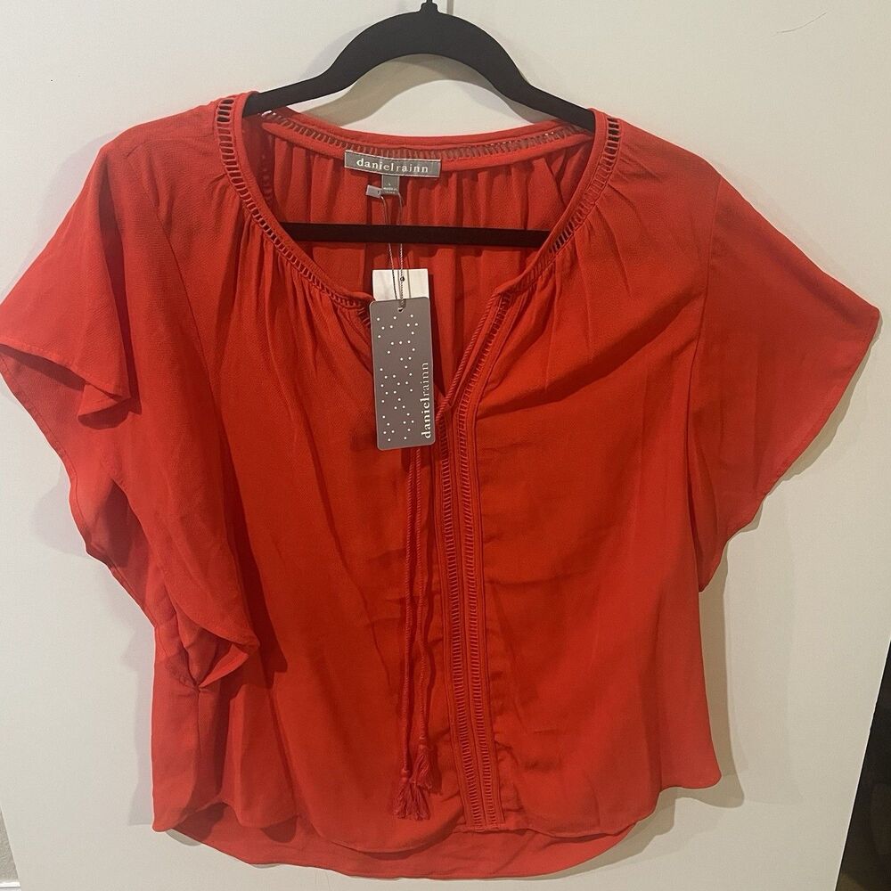 Daniel Rainn Shirt Womens Large Red Sleeveless Embroidered Stitch Fix Top NWT